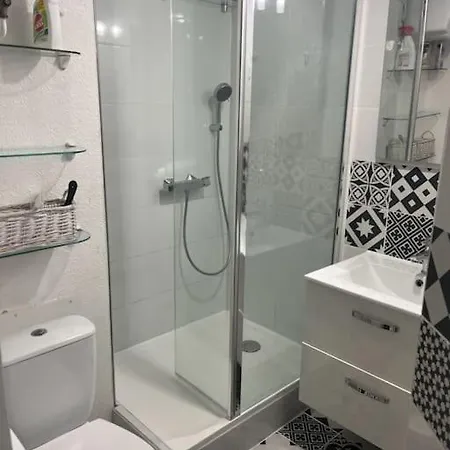 Location T2 Port Apartment *
